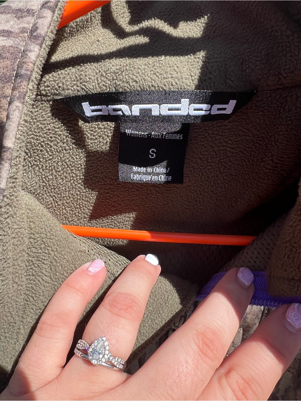 Women’s Banded Jacket - Picture 4 of 5